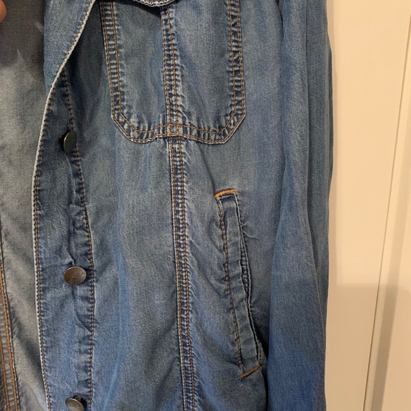 *SOLD* Blue ‘Jean’ Jacket - Picture 4 of 7